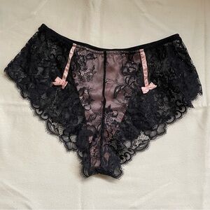 EUC 🌸 For Love & Lemons x Victoria’s Secret Noelle Lace Panty